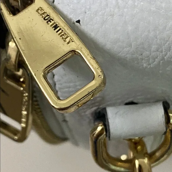 Dolce and Gabbana softbag. White Color. Small - Picture 9 of 11